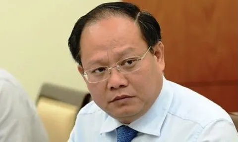 Tạm đình chỉ công tác đối với ông Tất Thành Cang