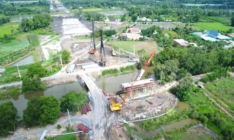 Hạ tầng giao thông - nút thắt của logistics