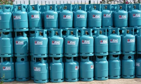 Gas tăng giá lên 42.000 đồng/bình 12kg