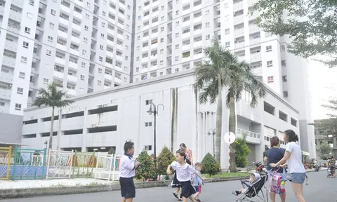 Gian truân xây nhà ở xã hội