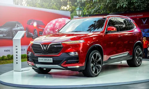 Những mẫu ôtô đang giảm giá mạnh tại Việt Nam