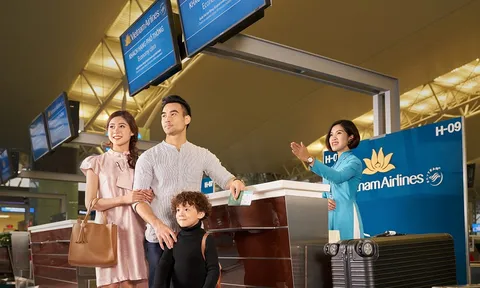 Vietnam Airlines và Vinpearl đề xuất tặng 5.000 kỳ nghỉ trọn gói tri ân lực lượng y tế tuyến đầu