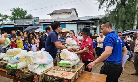 Đảm bảo cấp cứu, điều trị người dân vùng lũ