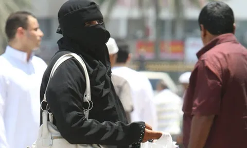 Cái kết không như mơ của chàng trai trốn lên máy bay sang Dubai 'làm ăn mày kiếm bạc tỷ'