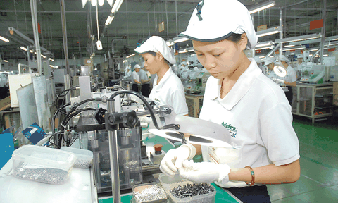 Tăng tốc với EVFTA - FDI đang hướng vào Việt Nam