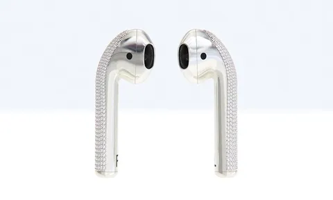 AirPods vàng trắng, đính kim cương: đỉnh cao của sự xa xỉ