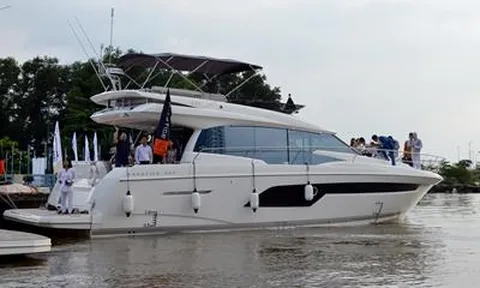  Ra mắt du thuyền hạng sang Prestige 520
