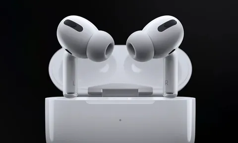 Apple ra mắt tai nghe không dây AirPods Pro với nhiều nâng cấp tiện dụng