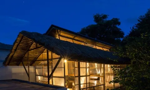 Homestay phiên bản nhà mái lá gây ấn tượng trên báo Mỹ