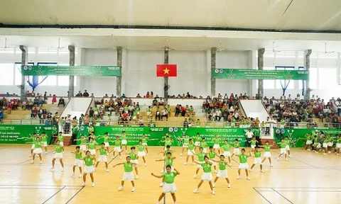 Hàng trăm học sinh Phú Yên tham gia hội thi thể dục và võ cổ truyền