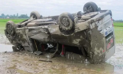 Chở con đi thi, bố gặp nạn tử vong