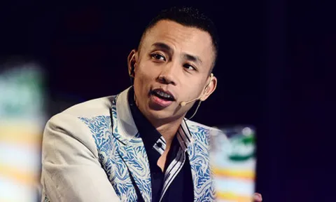 Chí Anh lấy vợ 18 tuổi vào đầu tháng 9