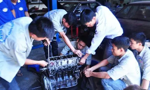 Tuyển sinh 2016: Khi đào tạo nghề được "ưu tiên" hơn đại học