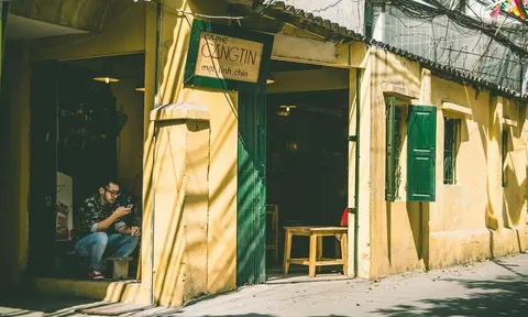 Book vé về tuổi thơ với căng-tin 109