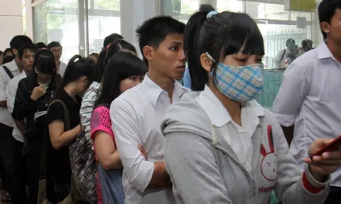 Hàng trăm sinh viên bị đình chỉ thi vì chưa đóng học phí