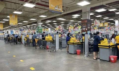 Thaco chính thức tiếp nhận siêu thị Emart