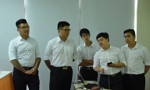 Sinh viên IT chế tạo khóa 'thông minh'