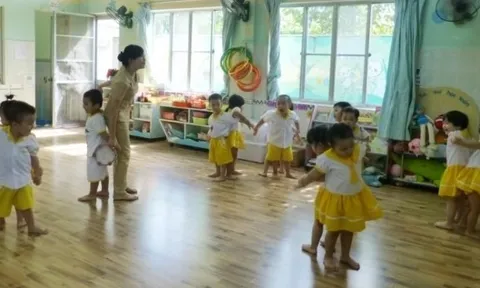 Giáo viên mầm non bỏ việc vì chậm lương