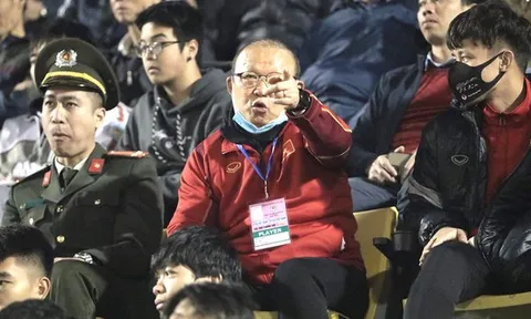 HLV Park không hài lòng khi hàng thủ ĐTQG bị thủng lưới 2 bàn