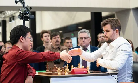 Lê Quang Liêm thua 2 trận trong 5 lượt đầu giải cờ New in Chess Classic