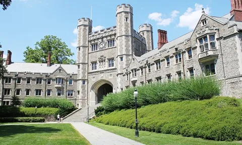 Mức học phí của những trường đại học tốt nhất thế giới