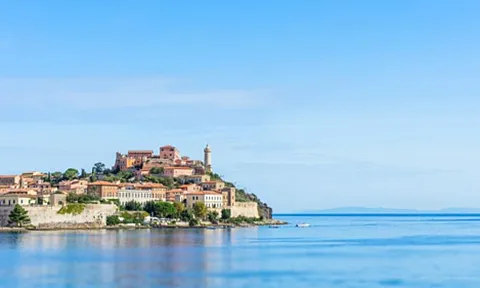 Hòn đảo ở Italy miễn phí tiền phòng cho khách nếu trời mưa
