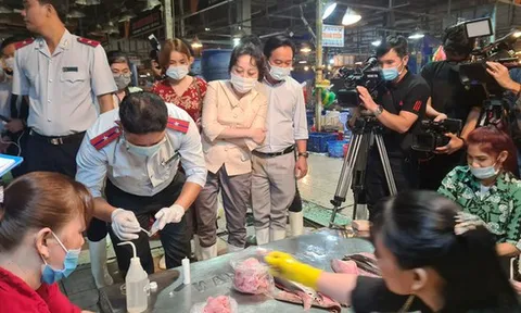 Trắng đêm kiểm tra an toàn thực phẩm phục vụ tết