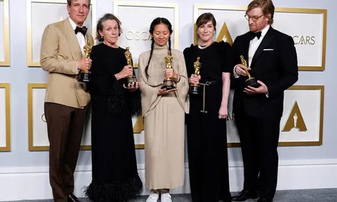 Phim “Nomadland” thắng giải phim hay nhất tại Oscar lần thứ 93