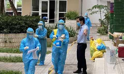 Ca mắc Covid-19 mới ở quận 7 có lịch trình đi lại dày đặc