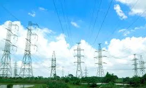 Vụ tiền điện 500.000 đồng ghi hóa đơn 16 triệu: Tạm đình chỉ giám đốc điện lực