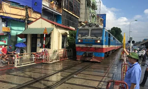 Khẩn trương giải ngân kinh phí bảo trì đường sắt, trả nợ lương cho hàng chục ngàn công nhân