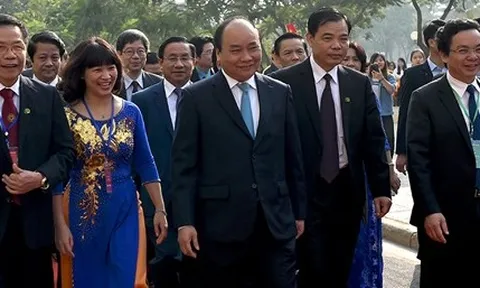 Thủ tướng: Trồng người thật tốt mới trồng cây được tốt