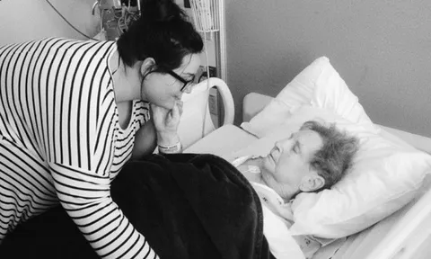 Trào lưu chia sẻ khoảnh khắc cuối cùng lay động dân mạng