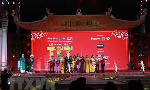 Khai mạc lễ hội Tết Việt